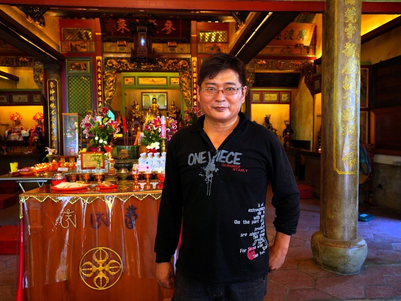 六個聖筊指名的神級匠人：林俊宏與他的「神斧」鑿花歲月