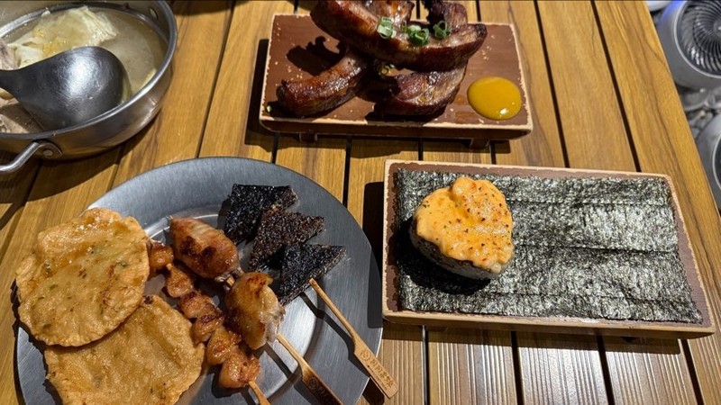 城市裡的露營時光！月月串燒 MOONLIGHT BBQ