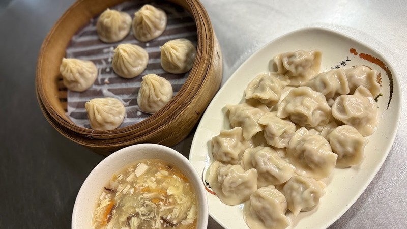 藏在大同市場旁的老味道──「寧波手工水餃、小籠包」飄著家的香氣