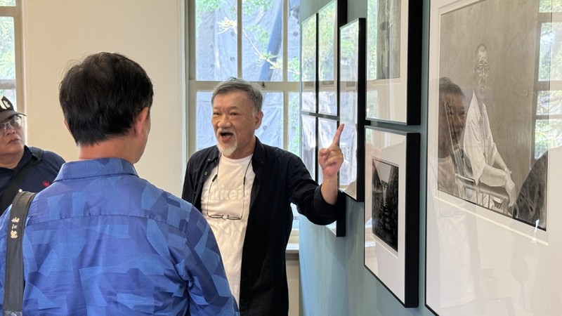 台南限定！葉石濤百歲冥誕特展：林柏樑大師現身說法，帶你「攝影散步」回 90 年代