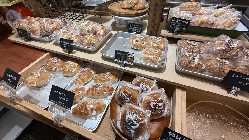LULU&BUN 麵包介於歐與台之間的完美平衡，海鹽奶油捲絕對必推！